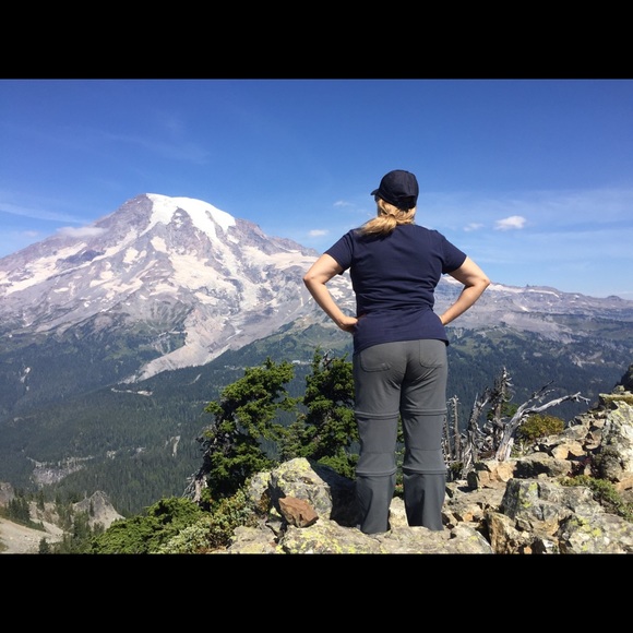 Meet your seller!! 😘💗💋 - Picture 3 of 5